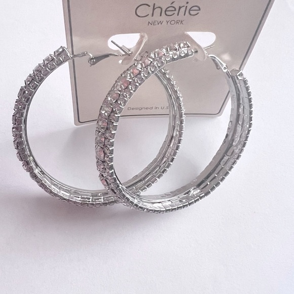 SOLD OUT BLING🛍🆕3 ROW SILVER CRYSTAL HOOP EARRINGS - Picture 3 of 5